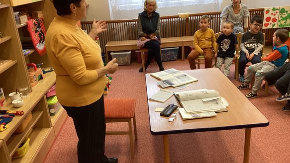 Beseda s radějovskou kronikářkou paní A. Krhovskou.