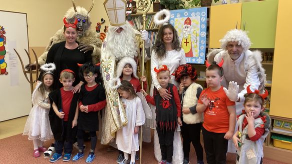 Návštěva Mikuláše s andělem a čertem