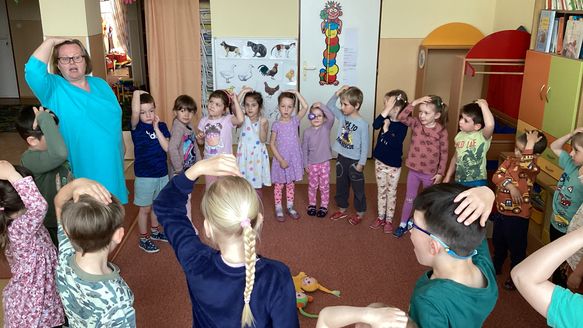 Etiketa slušného chování